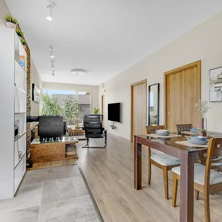 Villa The Root Your Charming Floating *