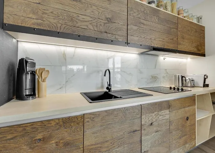 The Root Your Charming Floating *