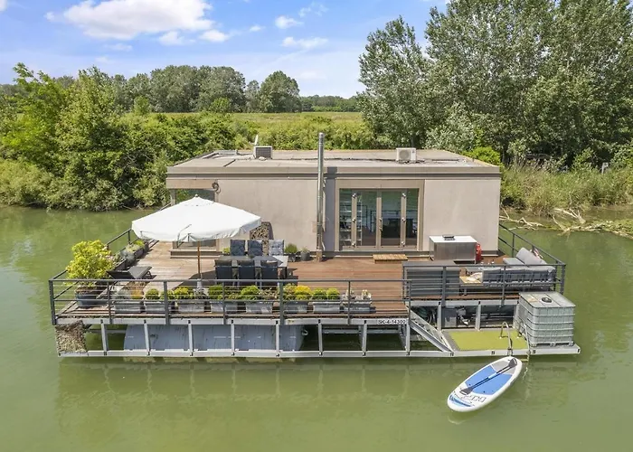 The Root Your Charming Floating *